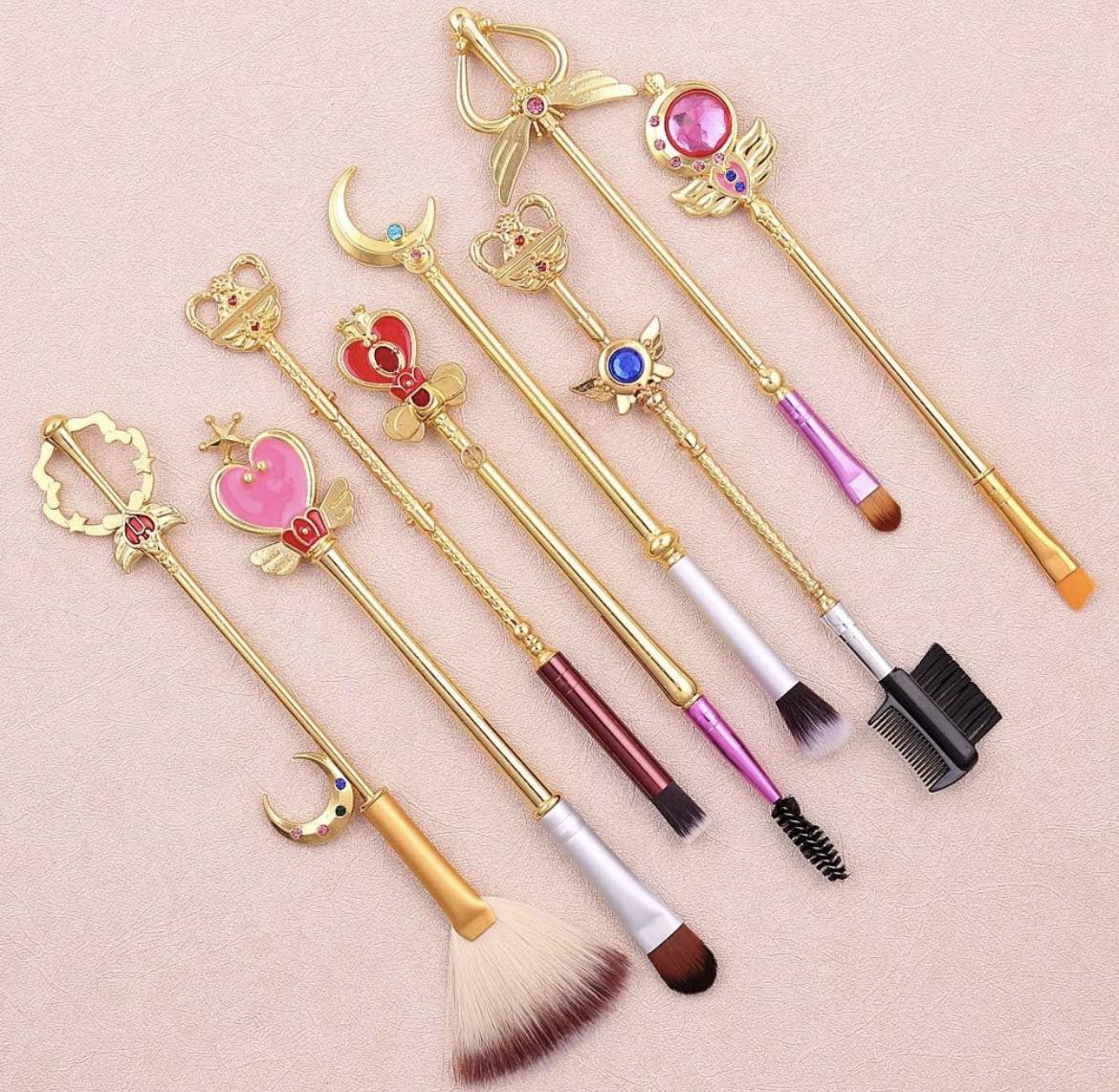 Set de brochas Sailor Moon oro