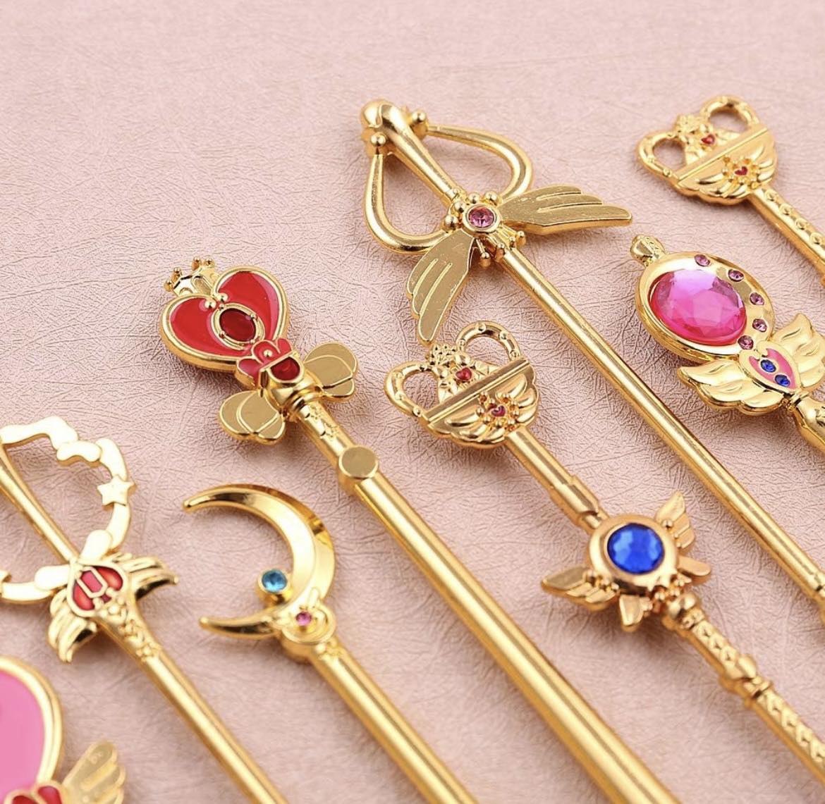 Set de brochas Sailor Moon oro