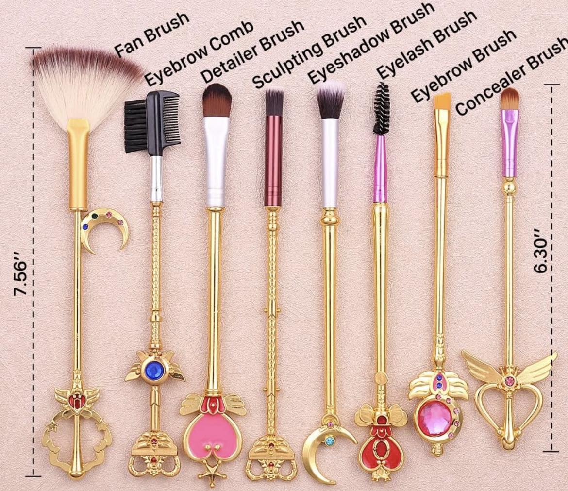 Set de brochas Sailor Moon oro